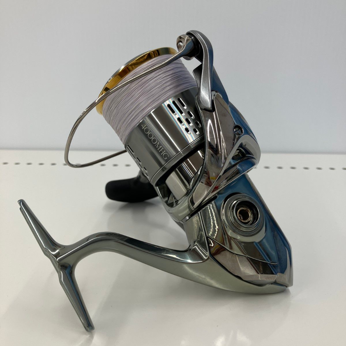 釣り用品 リール スピニングリール SHIMANO 18ステラ 4000MHG　箱有・替えハンドル有・リールスタンド付き