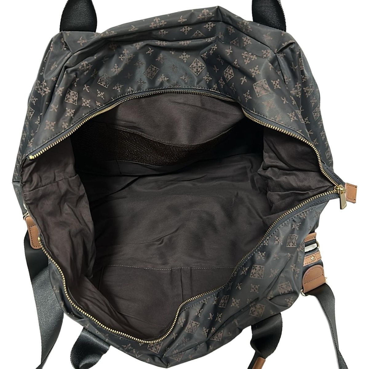 - ダークグレー×ダークブラウン×ブラウン