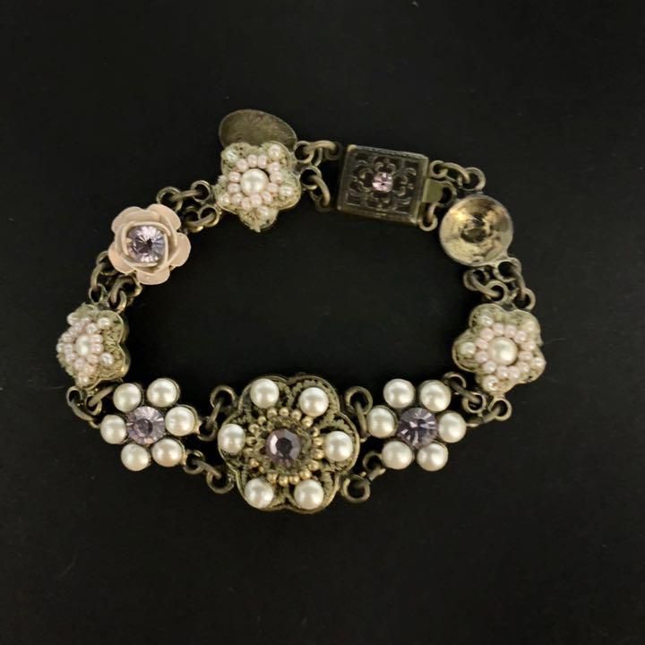 ミハエルネグリン　ビンテージスタイルの装飾ブレスレット Michal Negrin ミハエルネグリン ビジュー ブレスレット 腕輪