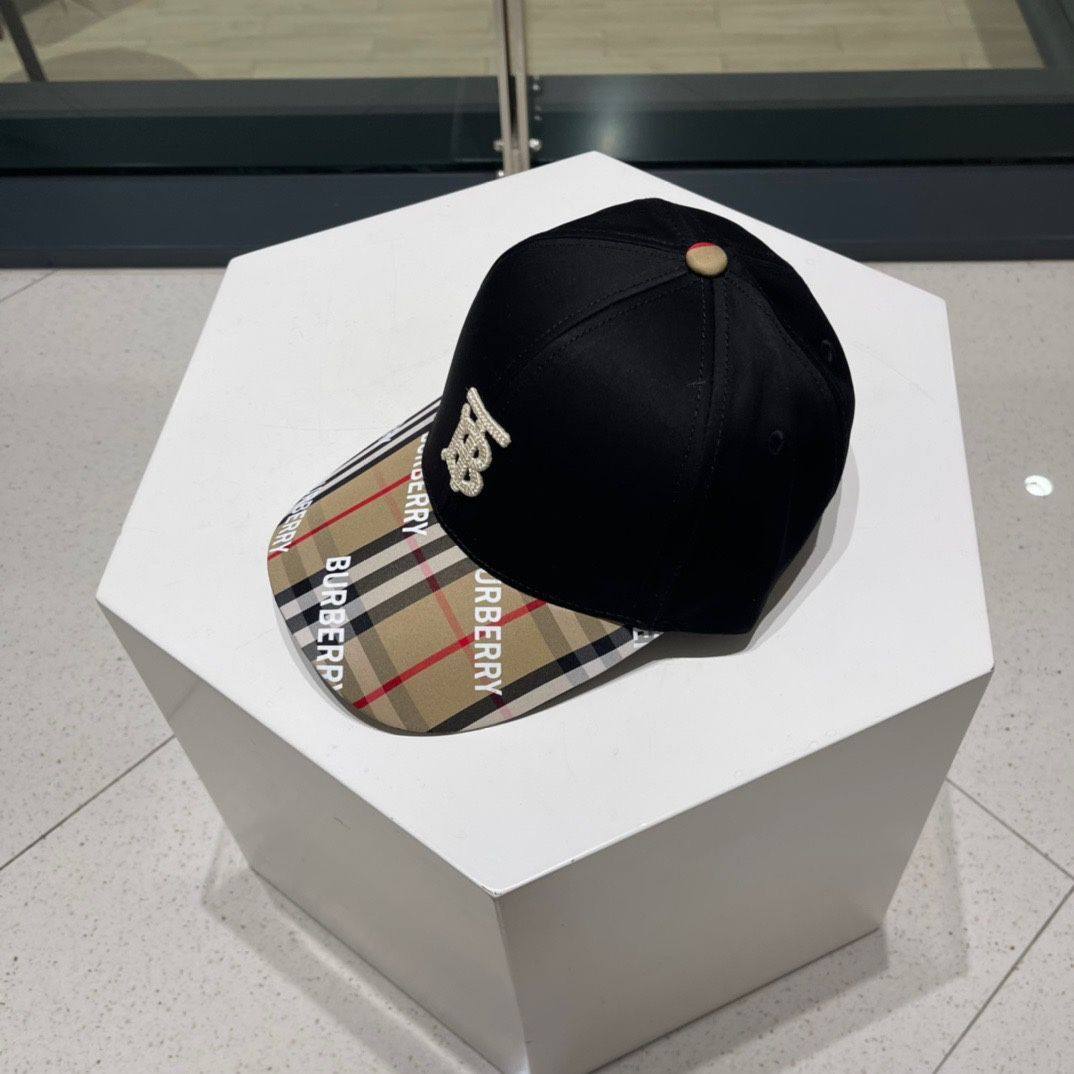 【BURBERRY(バーバリー)】大人気の刺繍入りロゴキャップ 今日特価】Burberry バーバリー 刺繍キャップ-2 - メルカリ