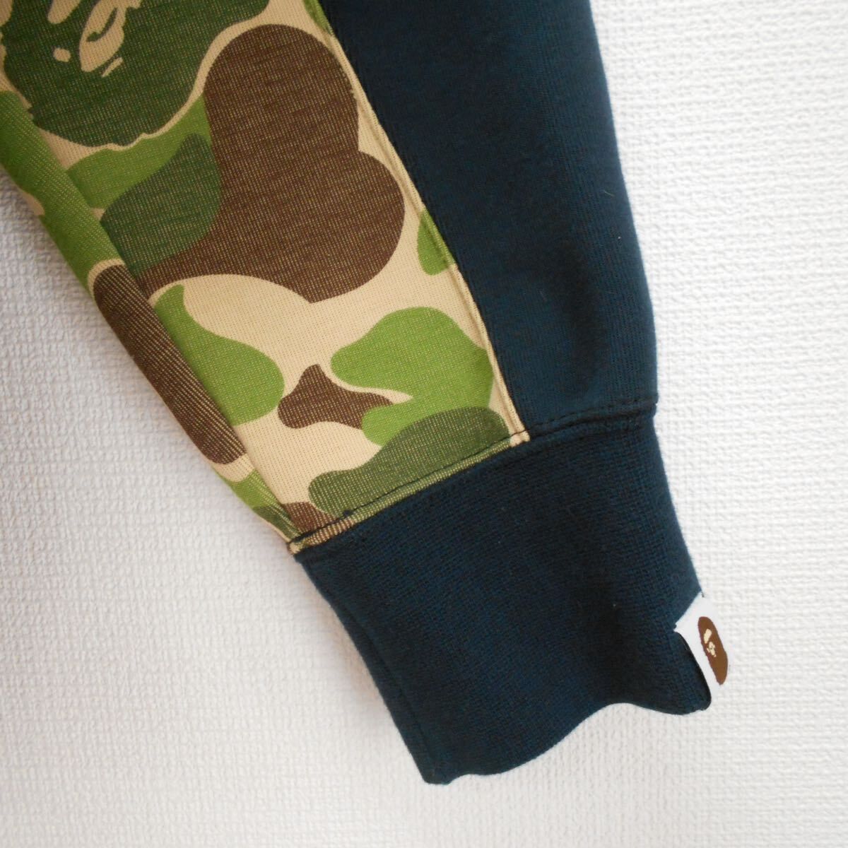 A BATHING APE × PUMA 迷彩ロゴ スウェット A BATHING APE × PUMA アベイシングエイプ プーマ 569620 15AW