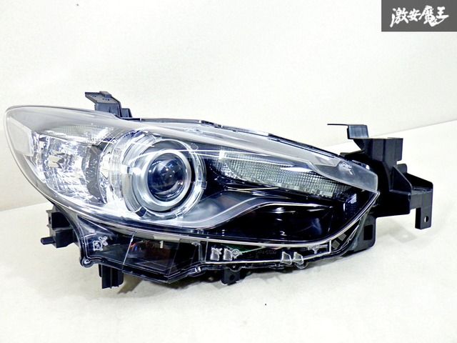 マツダアテンザGJ前期 ヘッドライト キセノン