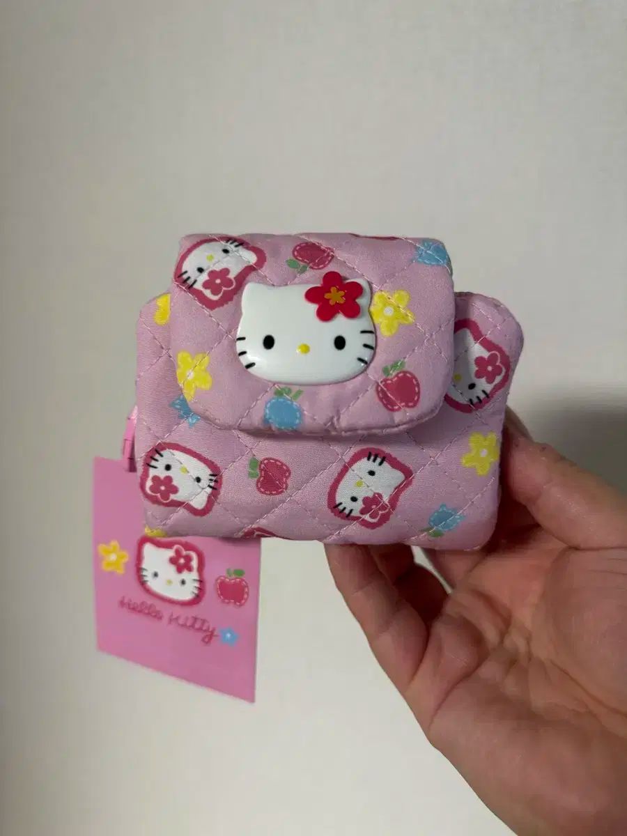 みんなのキルト ハローキティ 財布