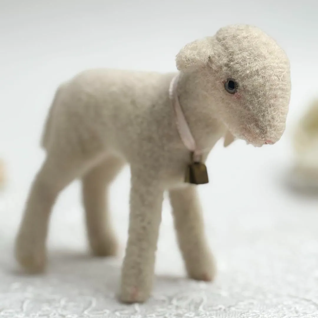 ビンテージ　シュタイフ ひつじ Lamm　１９３６年の型の復刻品 ビンテージ シュタイフ ひつじ Lamm 1936年の型の復刻品
