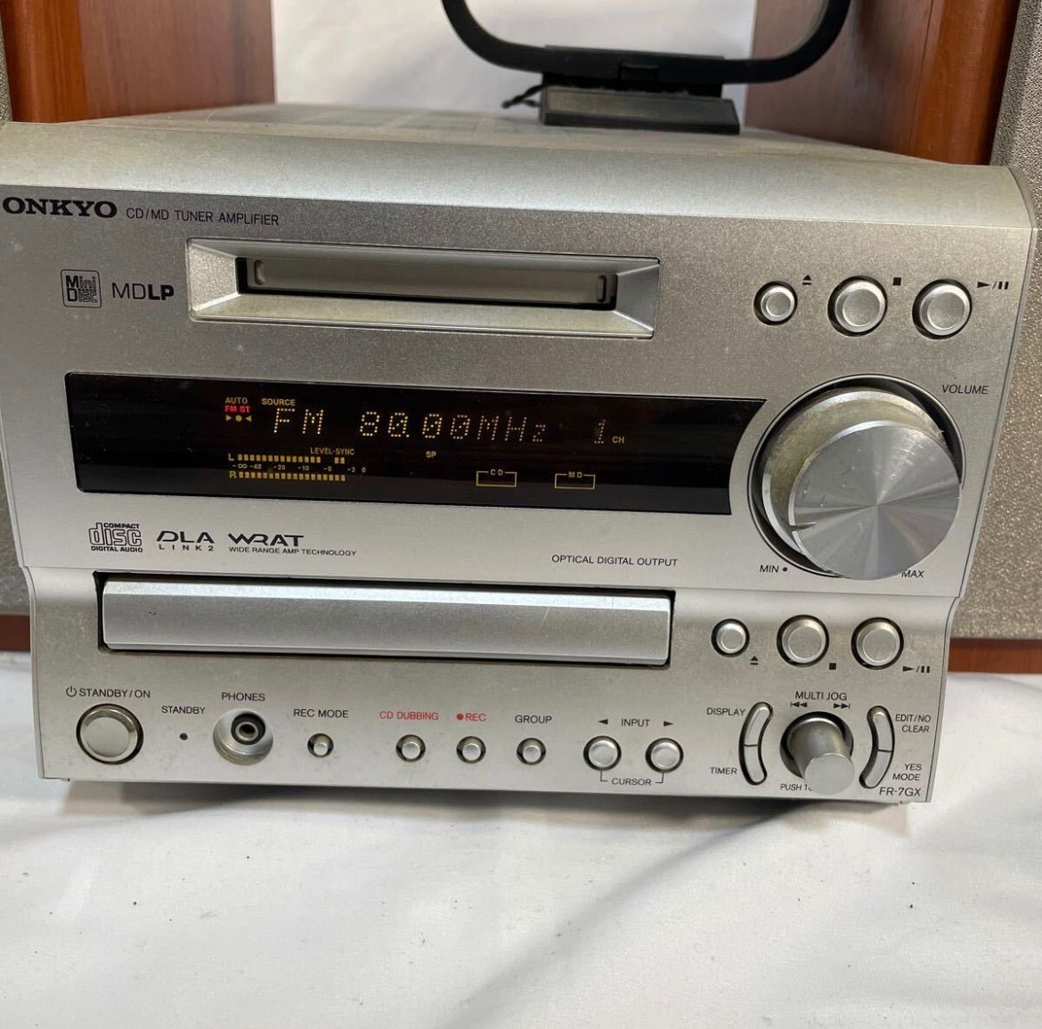 ONKYO オンキョー CD MD TUNER AMPLIFIER チューナーアンプ ONKYO オンキョー CD MD TUNER AMPLIFIER チューナーアンプ