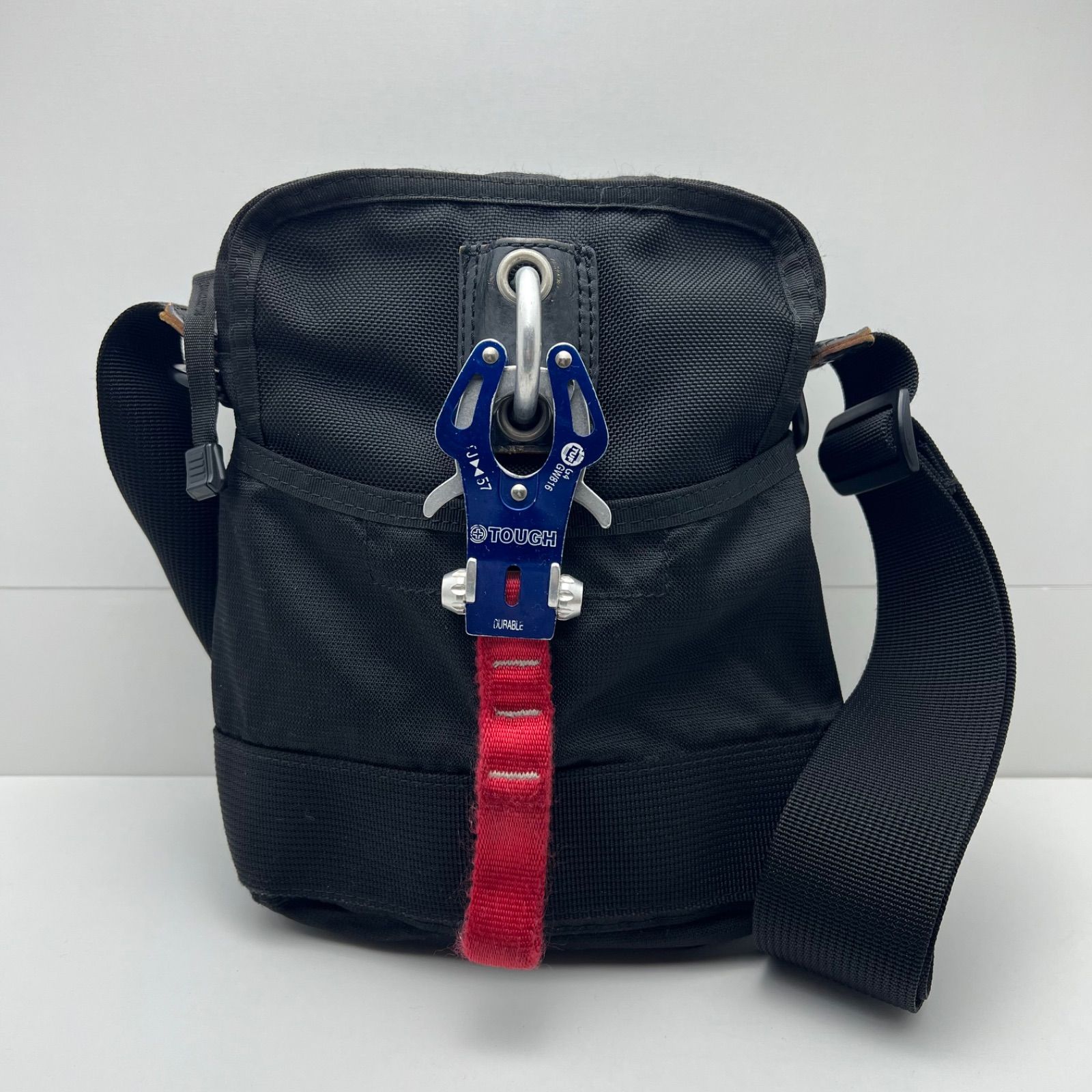 J*.様 00s archive メッセンジャーバッグ　y2k グランジ J*.様 00s archive メッセンジャーバッグ y2k グランジ 【公式通販】