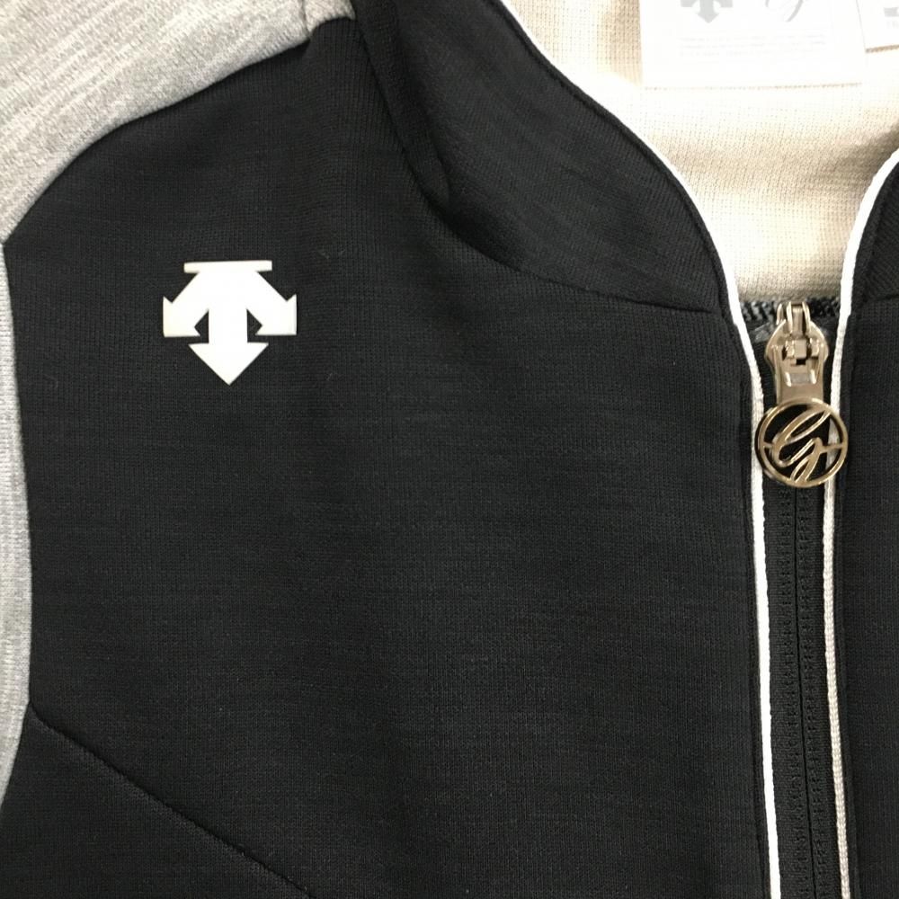 デサントゴルフ ノースリーブワンピース 黒×グレー 肩ロゴ 中田英寿