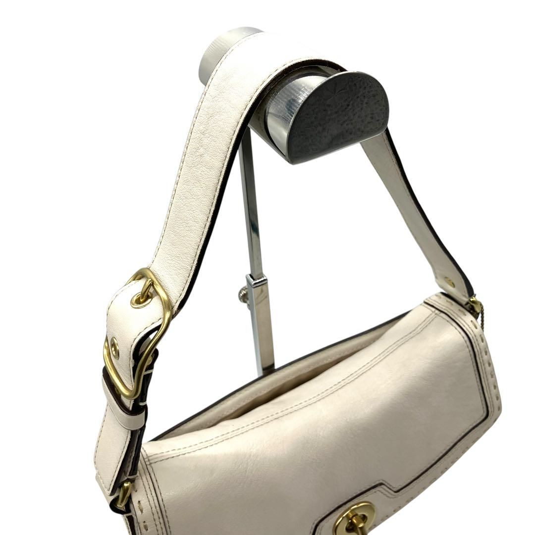 OneMall provides Mercari products: 2001 Coach Legacy Flap Leather  