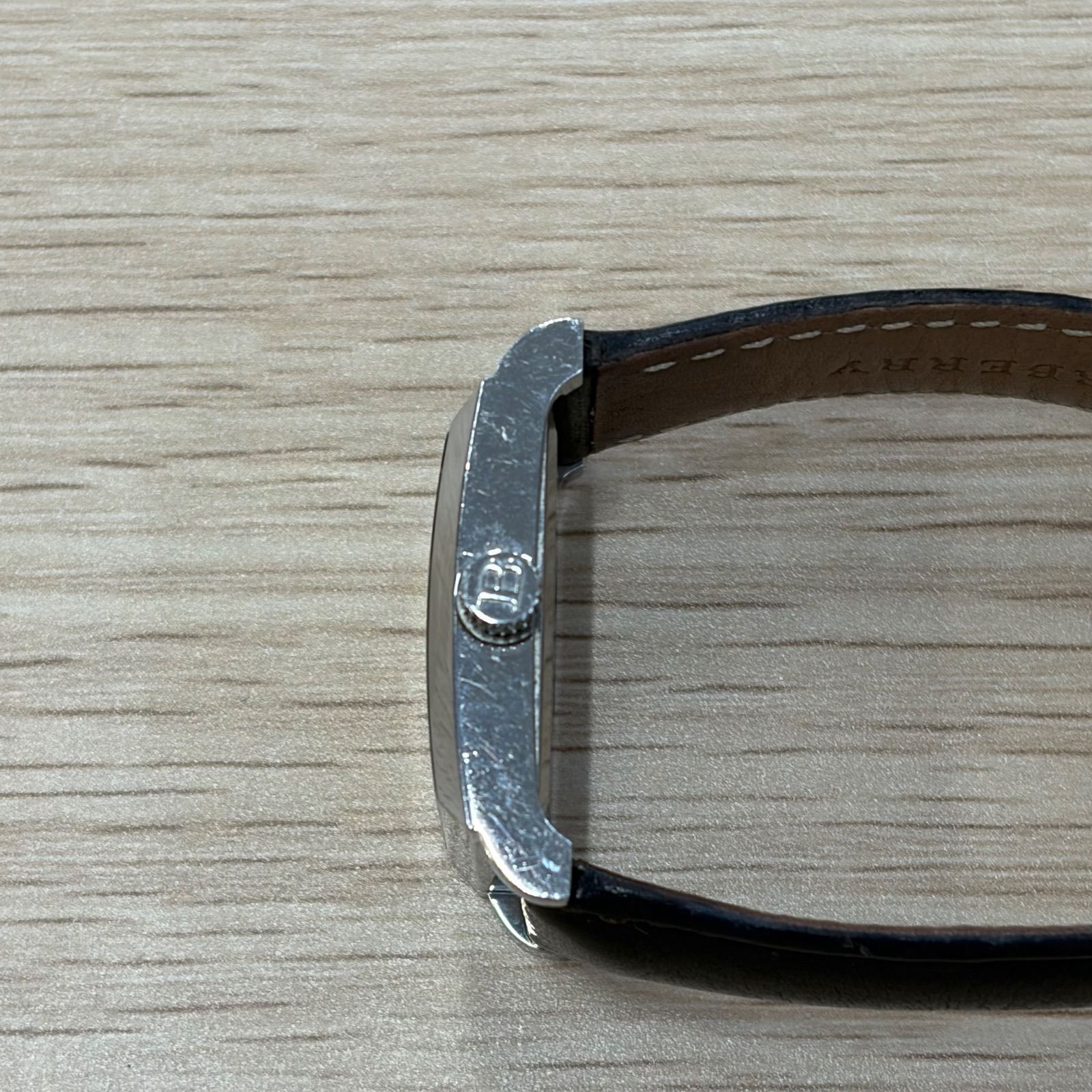 希少】BURBERRY バーバリー 腕時計 レクタンギュラ BU8001 - メルカリ