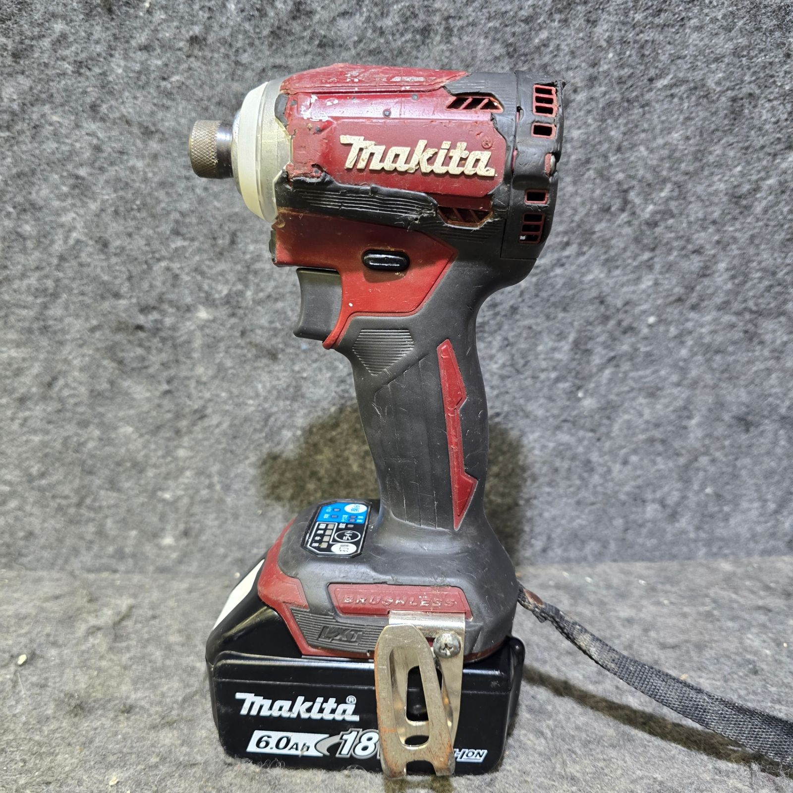 マキタ TD171DGXAR マキタ TD171DGXAR 18V 充電式インパクトドライバー 【廃番