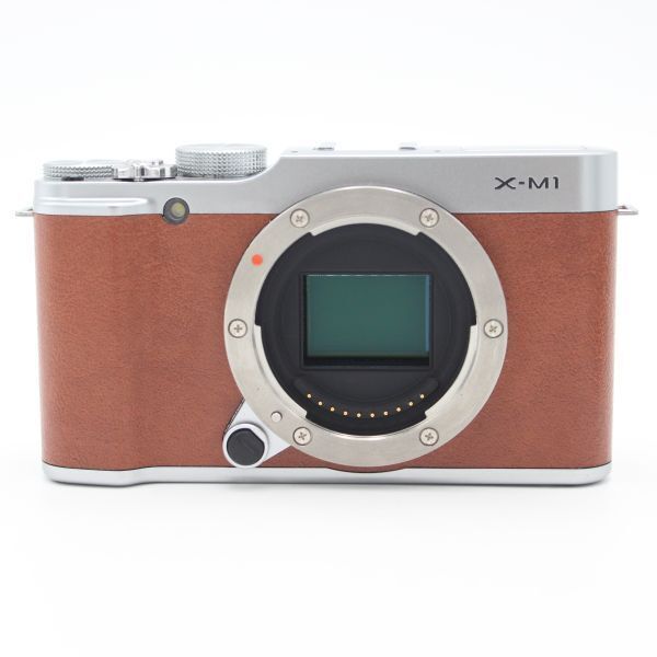 FUJIFILM X-A1 ブラウン フジフイルム X-A1 ボディ ブラウン | ミラーレス一眼