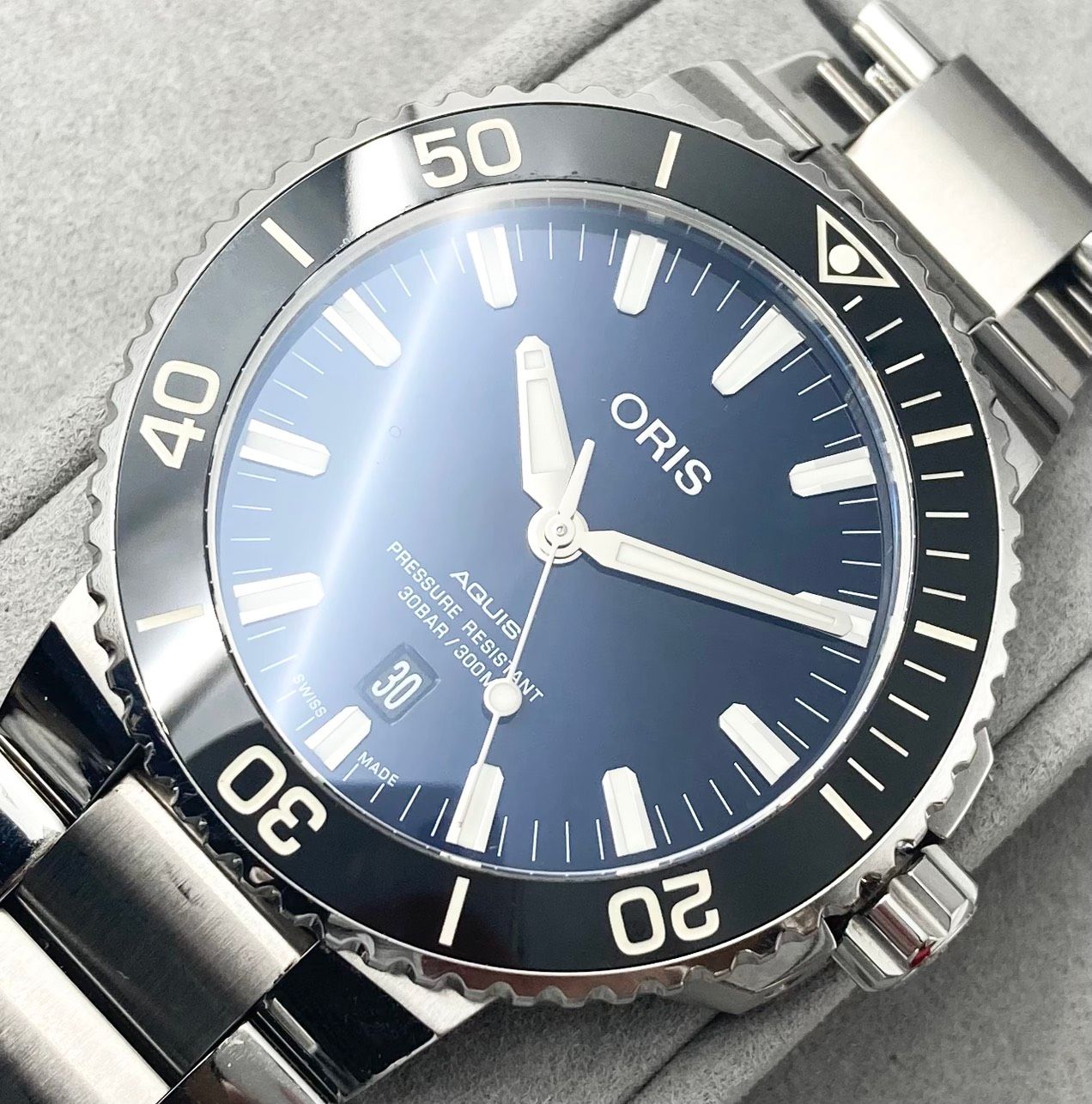 ORIS AQUIS デイト 01 733 7730 4135 自動巻き