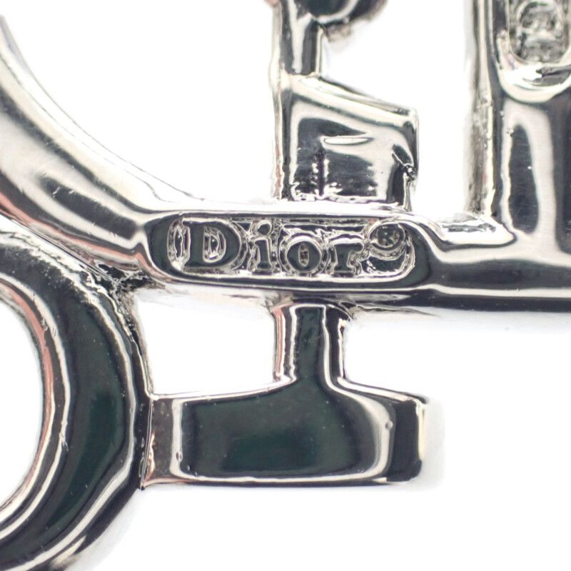 Dior ロゴ