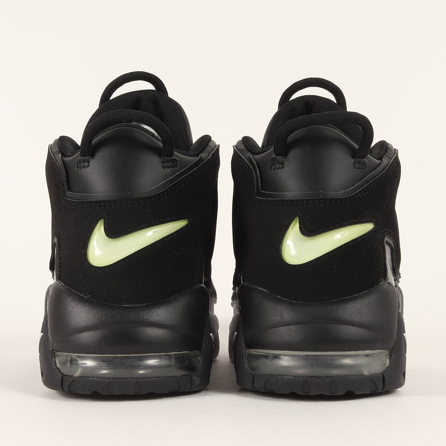 美品 NIKE AIR MORE UPTEMPO 96 WHITE ナイキ エアー モアアップテンポ モアテン オールホワイト ☆美品☆NIKE AIR MORE UPTEMPO 96 ネイビー 28.0㌢