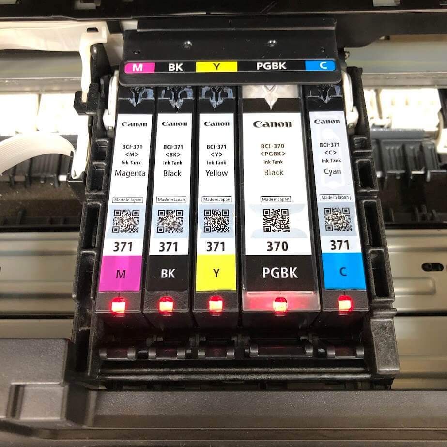 Canon PIXUS TS6030 BK/ブラック/5色ハイブリッドインク採用/4800x1200dpi/3.0型タッチパネル液晶/新品 : 旧モデル Canon インクジェットプリンター複合機 TS6030 BK ブラック : 文房具・オフィス用品