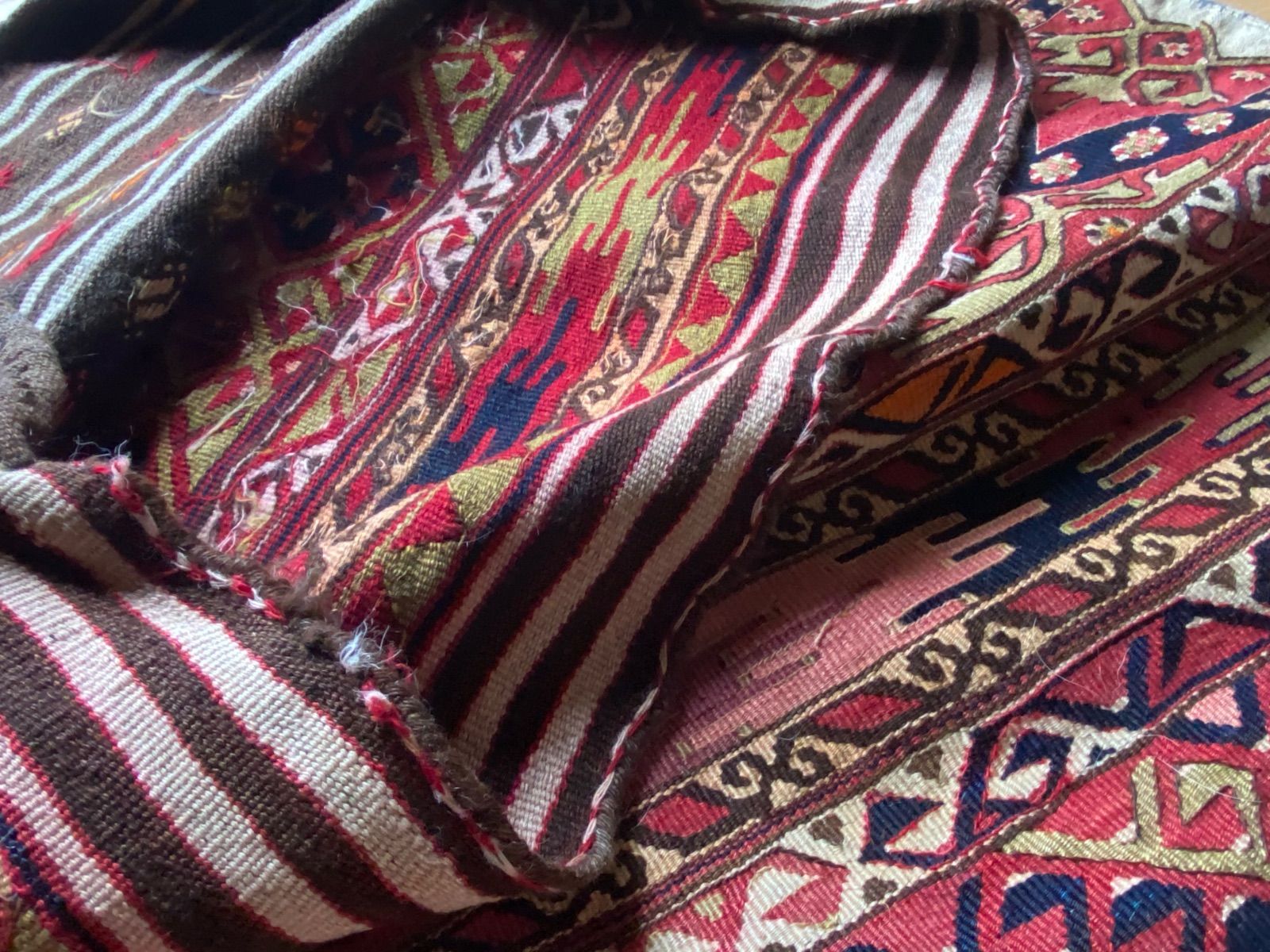 地中海沿いの街メルシンのムットキリムチュヴァル