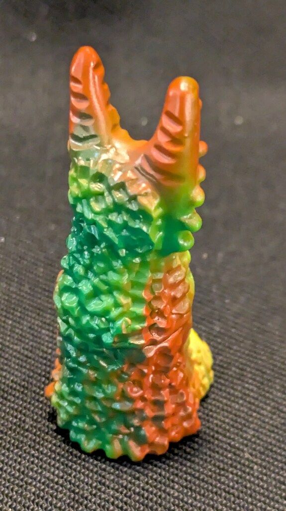 ぶたのはな じゃんけんバトル ツインテール 緑成型 黄色茶 オレンジ塗装 NOITHATQUANGTHANH_NET