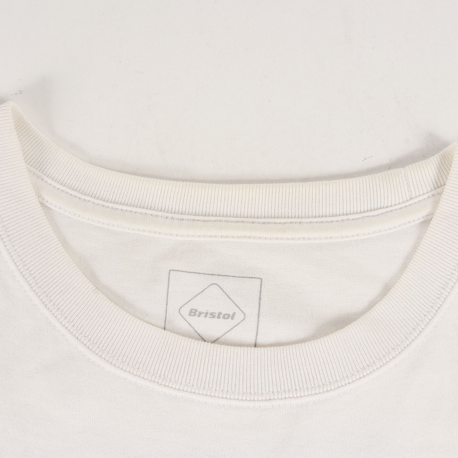F.C.Real Bristol エフシーレアルブリストル Tシャツ サイズ:XL