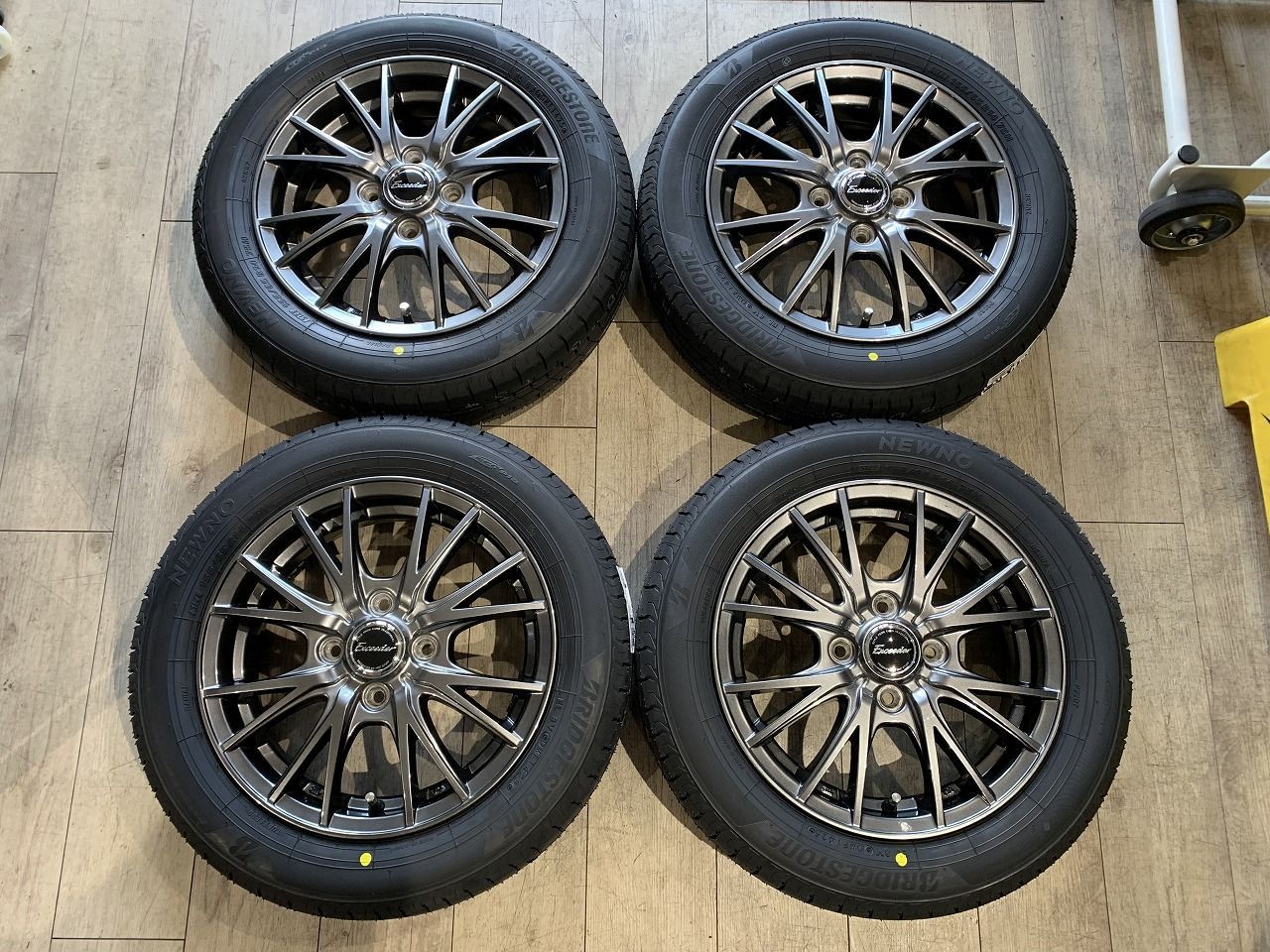 Exceeder 14インチ 4.5J +43 PCD100 4H 軽自動車 ワゴンR N-BOX タント