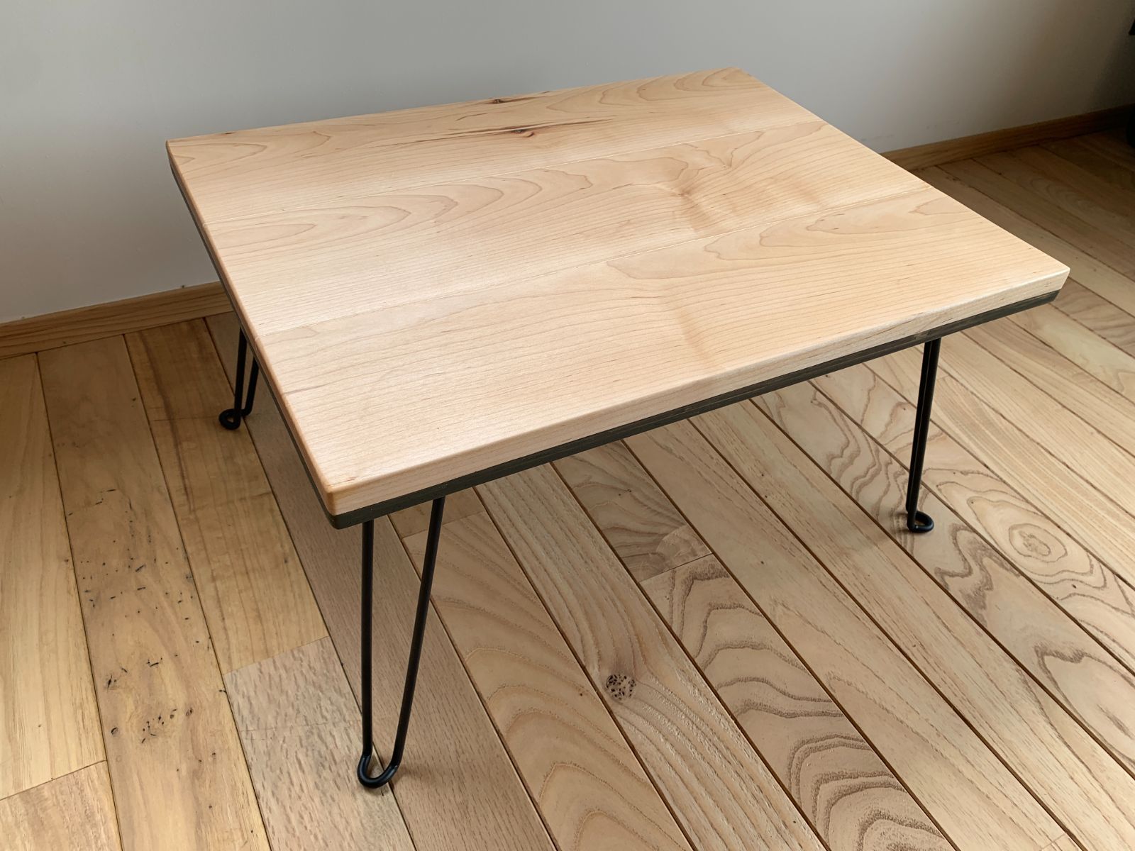 アクリル水槽 可動式セパレートタイプ 900×300×300(四面白艶あり