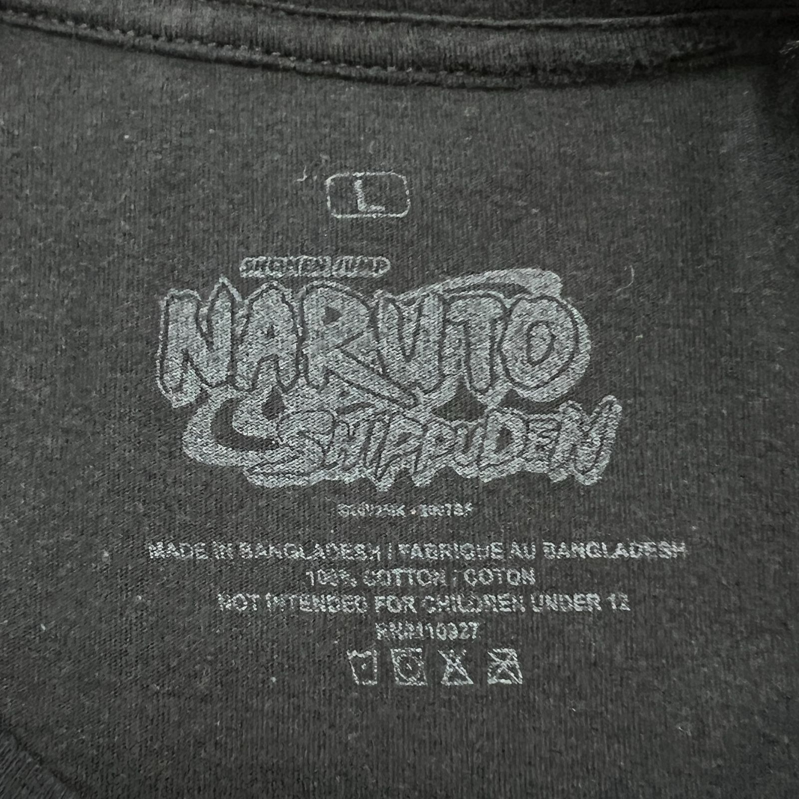 激レア　ナルト疾風伝　ナルトVSサスケ　暁　アニメTシャツ　NARUTO SHIPPUDEN　海外規格　プリントTシャツ　古着　ブラック　L