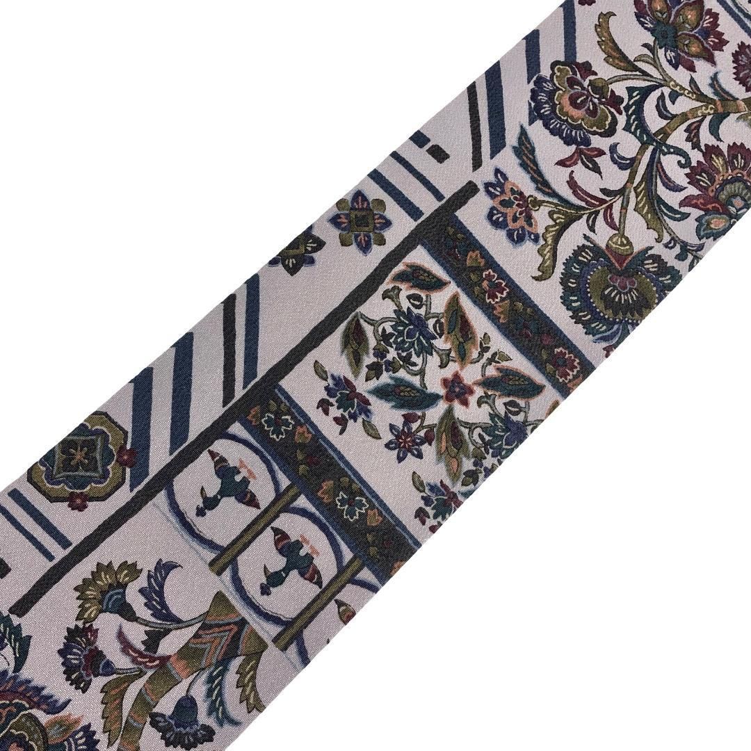 名古屋帯 花唐草模様