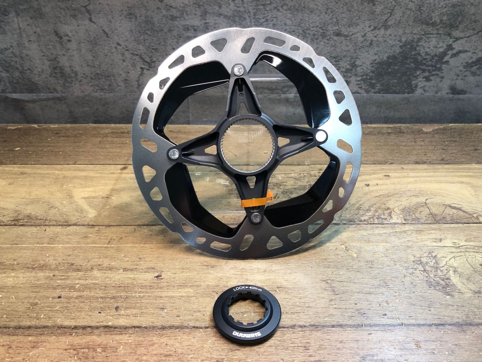 IZ456 シマノ SHIMANO デュラエース DURA-ACE RT-MT900 ディスク