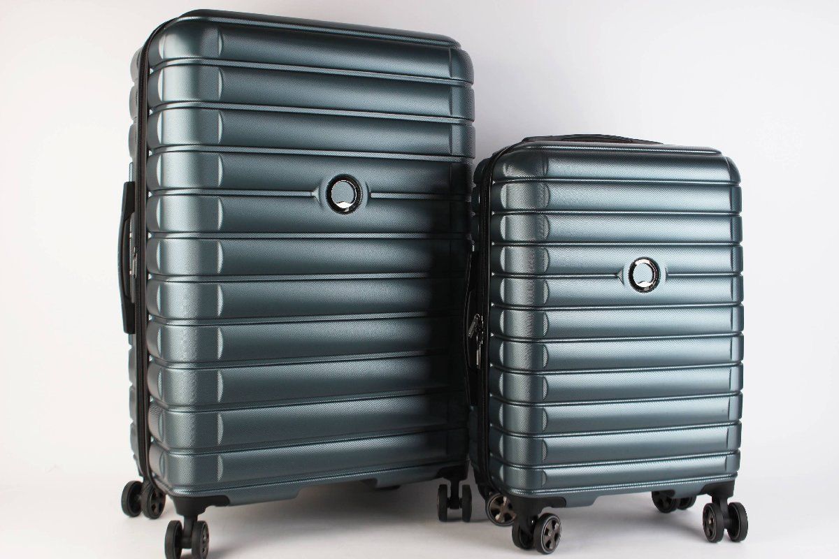 DELSEY PARIS スーツケース 2個セット23インチ & 30インチ 展示品 DELSEY PARIS スーツケース 2個セット 23インチ & 30