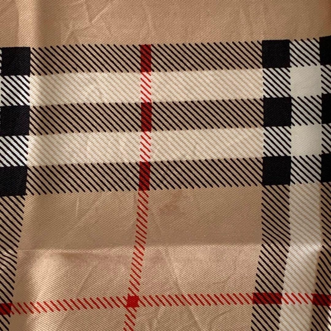 BURBERRY バーバリー スカーフ 大判 ベージュ ブラウン レッド BURBERRY バーバリー スカーフ 大判 ベージュ ブラウン レッド