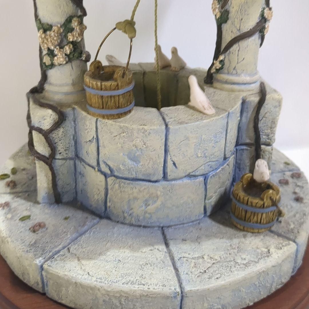 ディズニー 白雪姫 生誕60周年記念 願いの井戸 WDCC 置物 オブジェ ディズニー 白雪姫 生誕60周年記念 願いの井戸 WDCC 置物 オブジェ