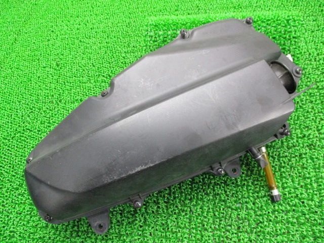 フォルツァ エアクリーナーボックス KVZ E1 ホンダ 純正 中古 バイク 部品 MF10 割れ欠け無し 品薄 希少品 車検 Genuine