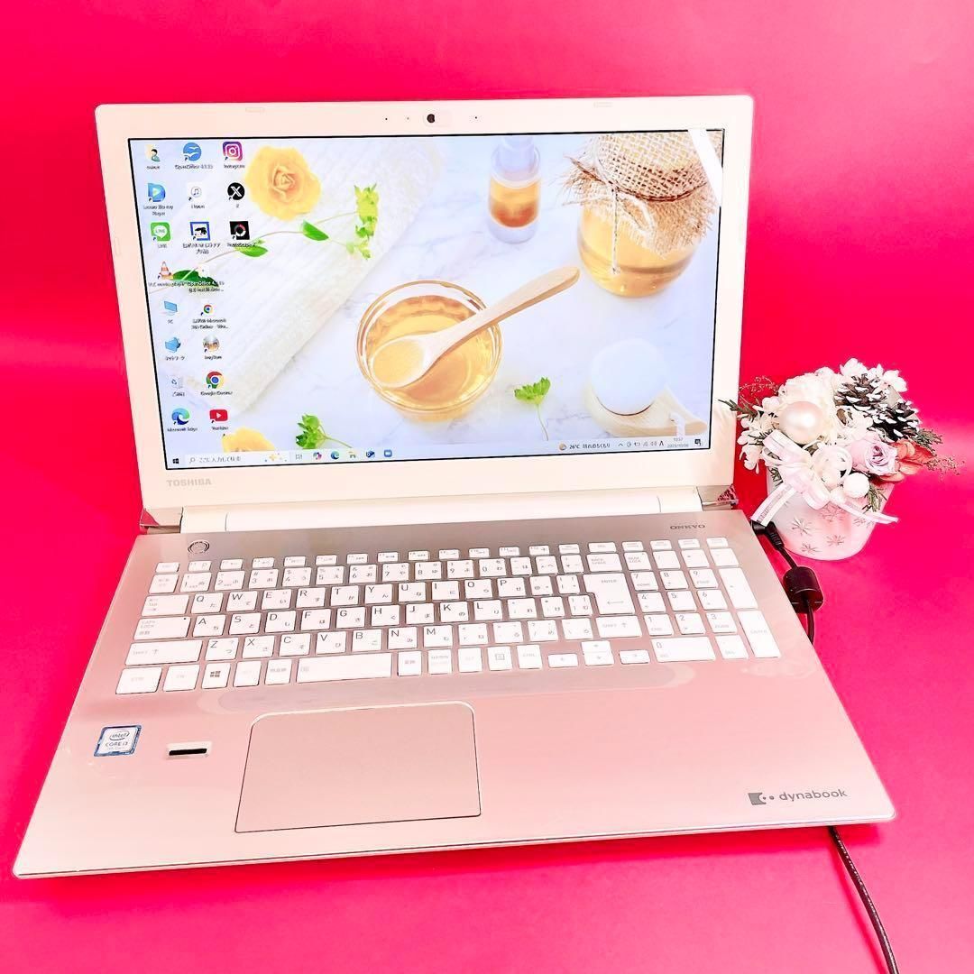 おしゃれゴールド薄型ノートパソコン ️カメラ付き