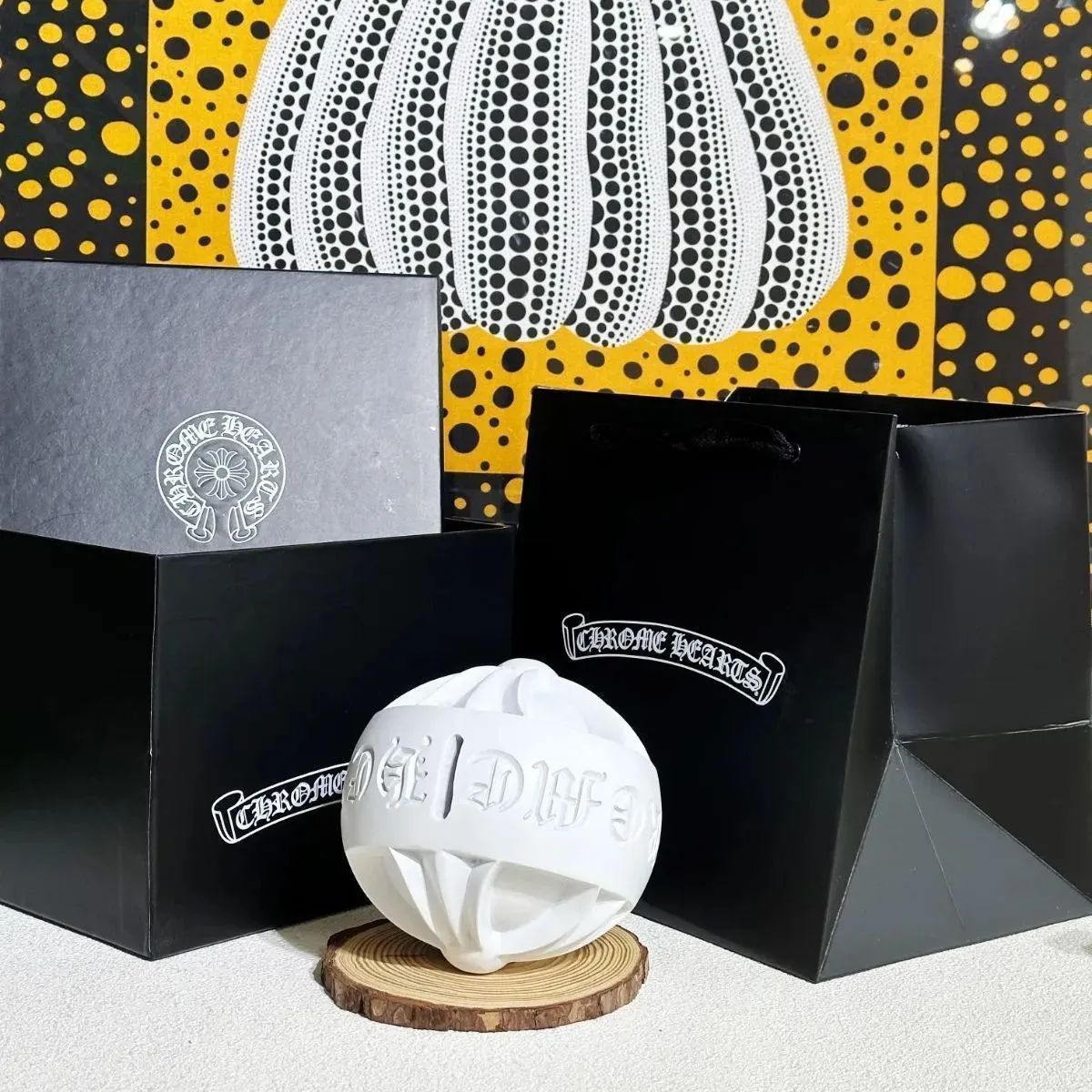 クロムハーツ Chrome Hearts 貯金箱 刻印 ホワイト - メルカリ