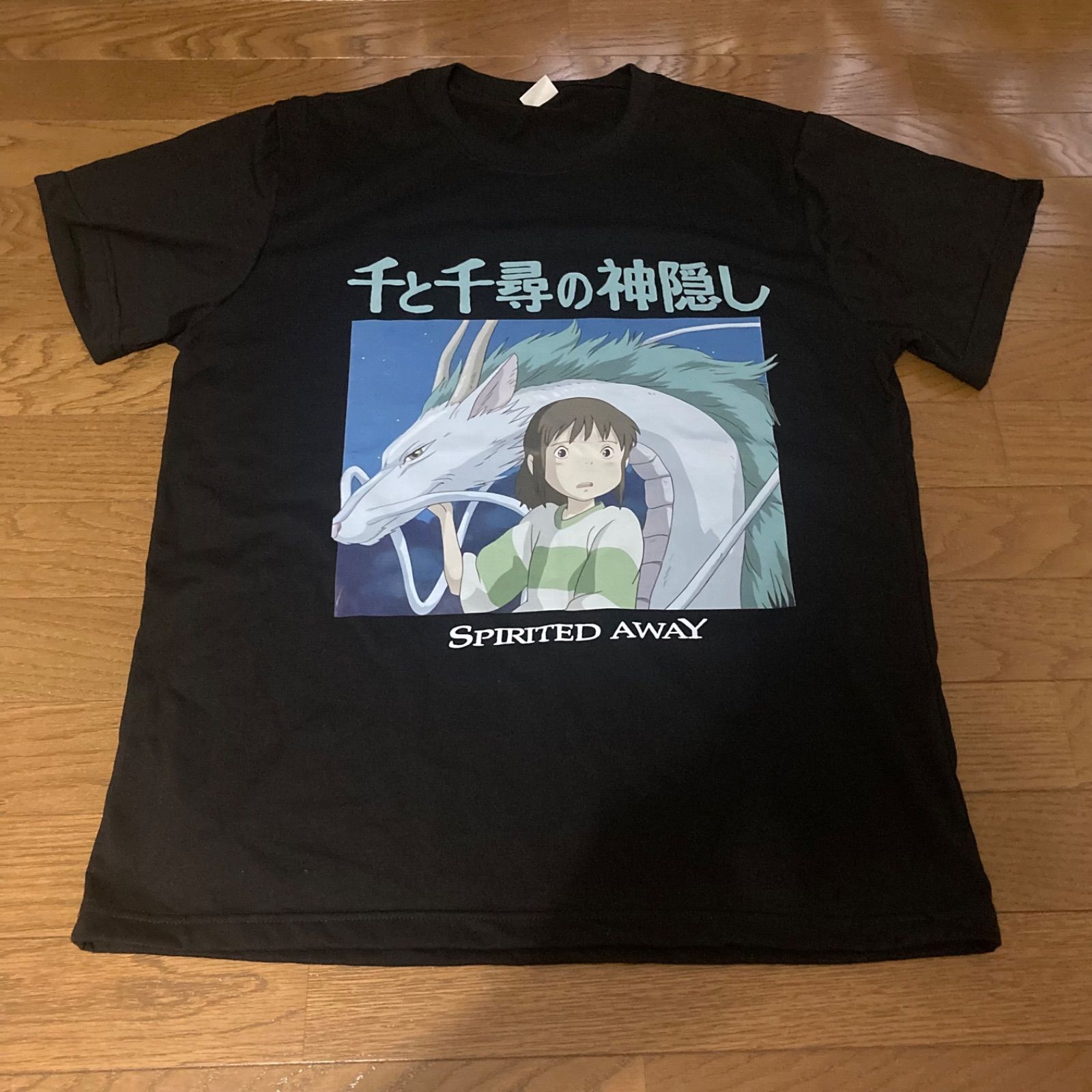 新品未使用 スタジオジブリ 千と千尋の神隠し Tシャツ