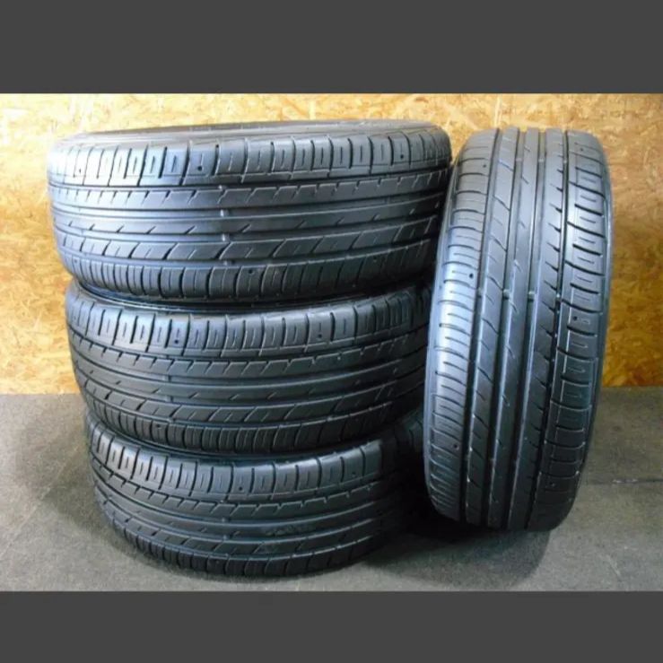 A-2760)本州送料無料 超バリ山 215/55R17 4本 ファルケン 中古