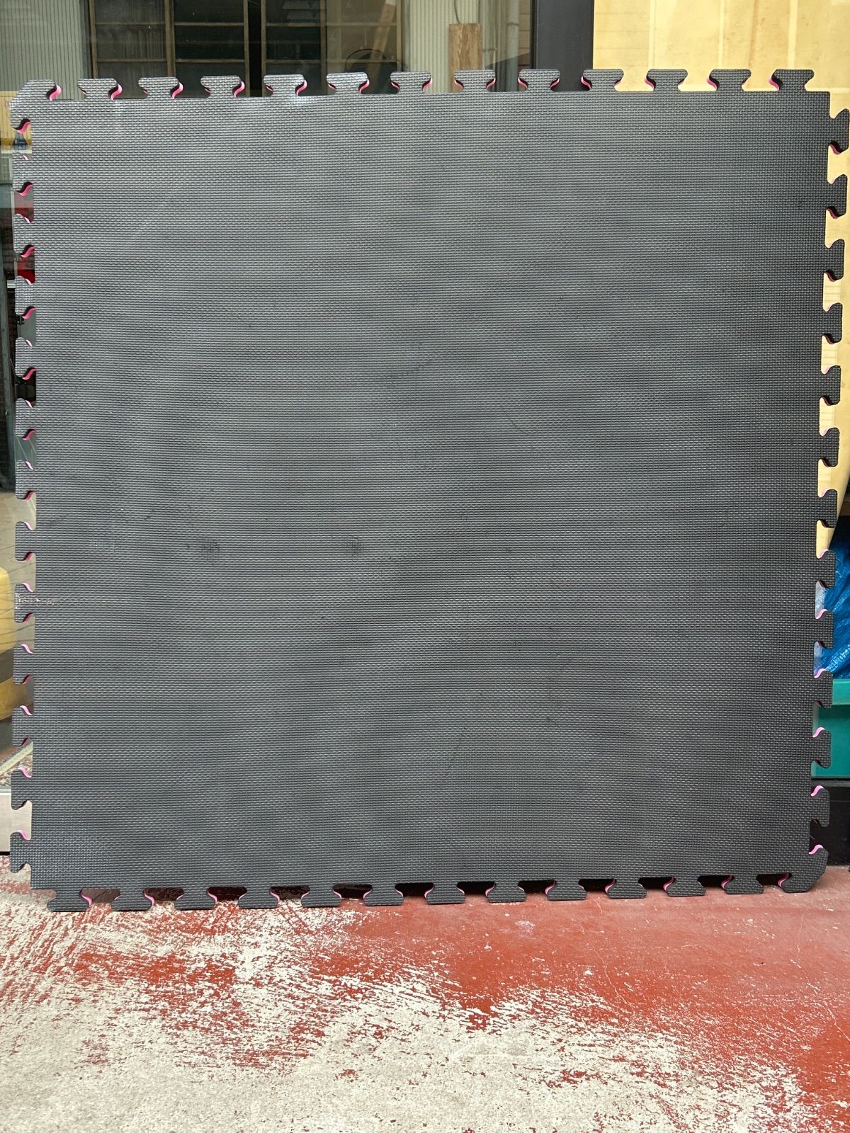 ジョイントマット 大判 厚手 ブラック ピンク リバーシブル 100cm12枚