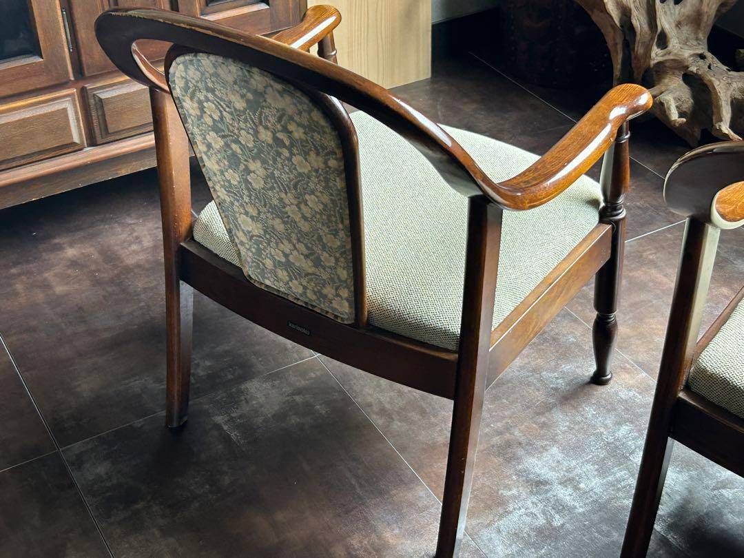 リメイク品　尾州生地　ホワイト座面　カリモク　コロニアル　アームソファ　Yn リメイク品 尾州生地 ホワイト座面 カリモク コロニアル アーム