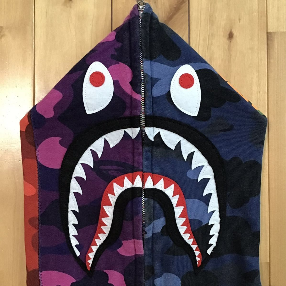 Mix camo シャーク パーカー Lサイズ shark full zip hoodie a bathing ape BAPE crazy エイプ  ベイプ アベイシングエイプ 迷彩