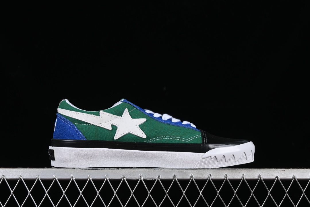 今日 Bape x Vans Old Skool コラボレーション スニーカー 送料無料 在庫 の な価格です