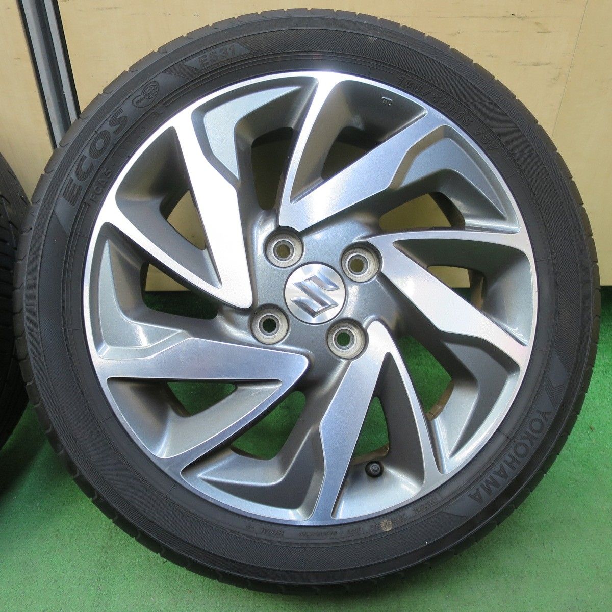 ★18インチ スポークホイール+エコスタイヤ★PCD100 5穴★7.5jオフセット34★215/40R18★プリウス86ウイッシュレガシーインプレッサ ☆ENKEI エンケイ PF07 18インチ☆PCD100 8J +45☆ヨコハマ エコス ES300☆