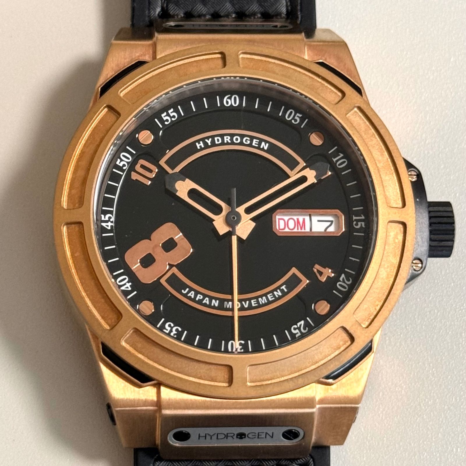 ハイドロゲン OTTO HW224005 自動巻 黒 ゴールド 裏スケ デイデイト 