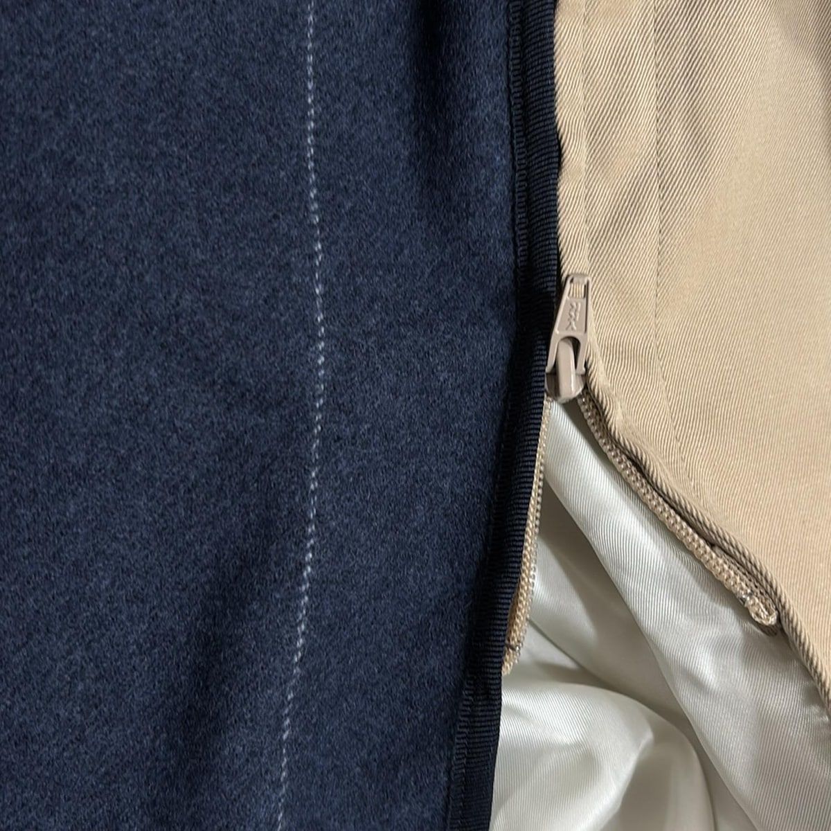 美品！YLEVE ネイビートレンチコート　サイズ1 セール】 YLEVE SUPIMA COTTON TRENCH COAT （トレンチコート