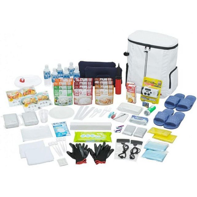 アイリスオーヤマ 防災セット 2人用 67点 NBS2-67 防災士監修 避難リュック 防災 非常用持ち出し袋 災害 震災 対策