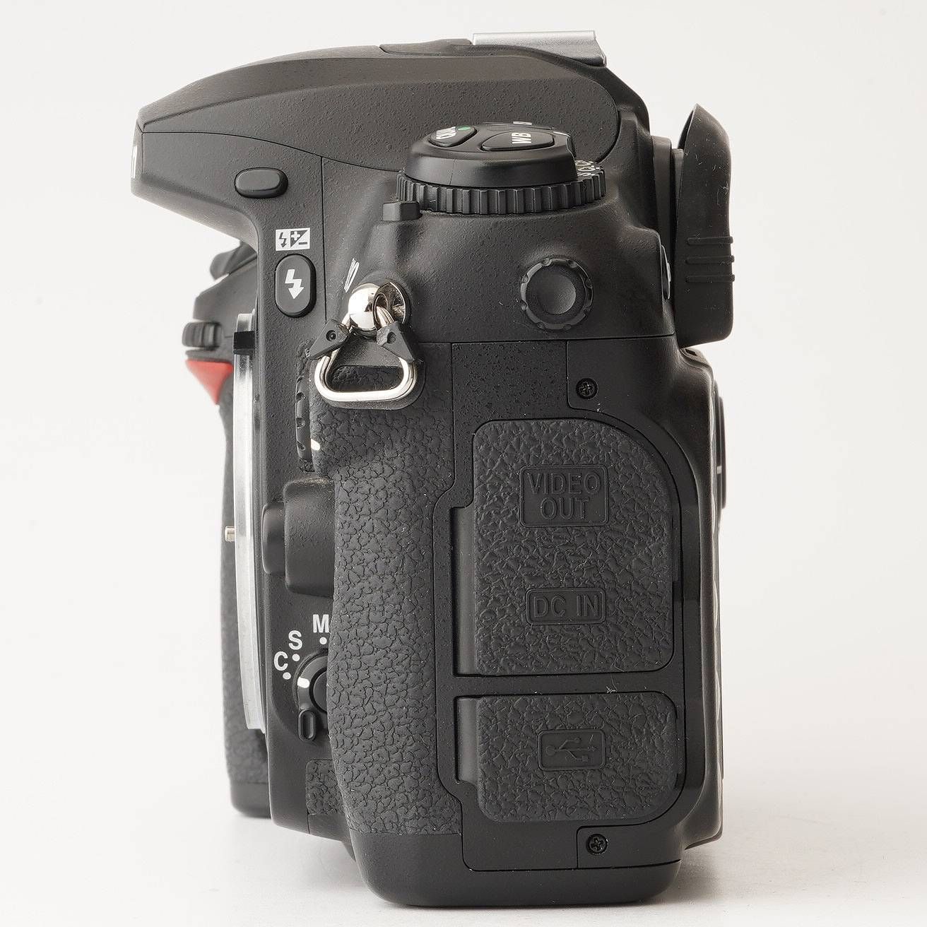 ニコン Nikon D200 ボディ シャッターカウント3955 - メルカリ