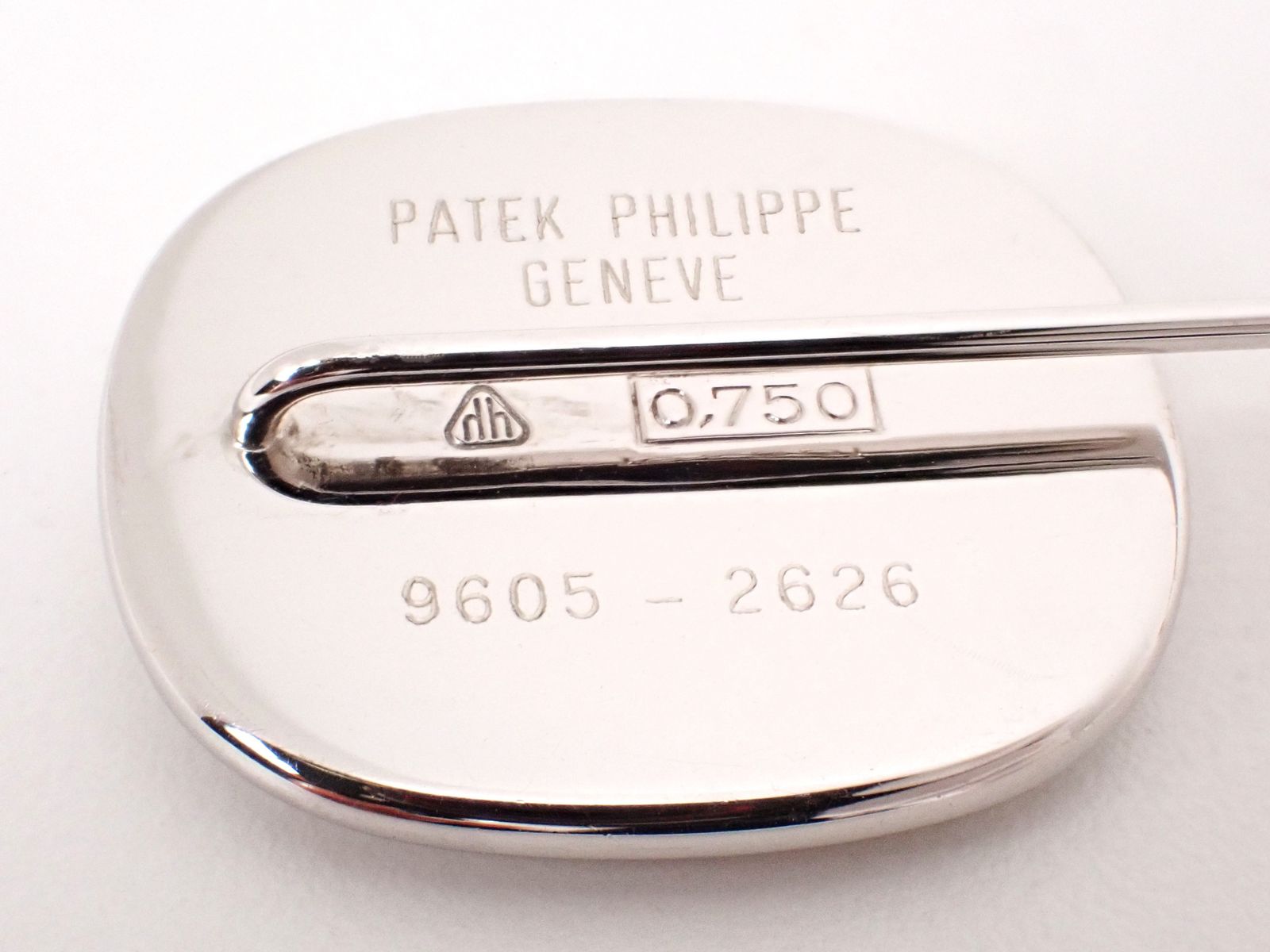 Patek Philippe(パテックフィリップ) ピンブローチ K18WG 9605-2626