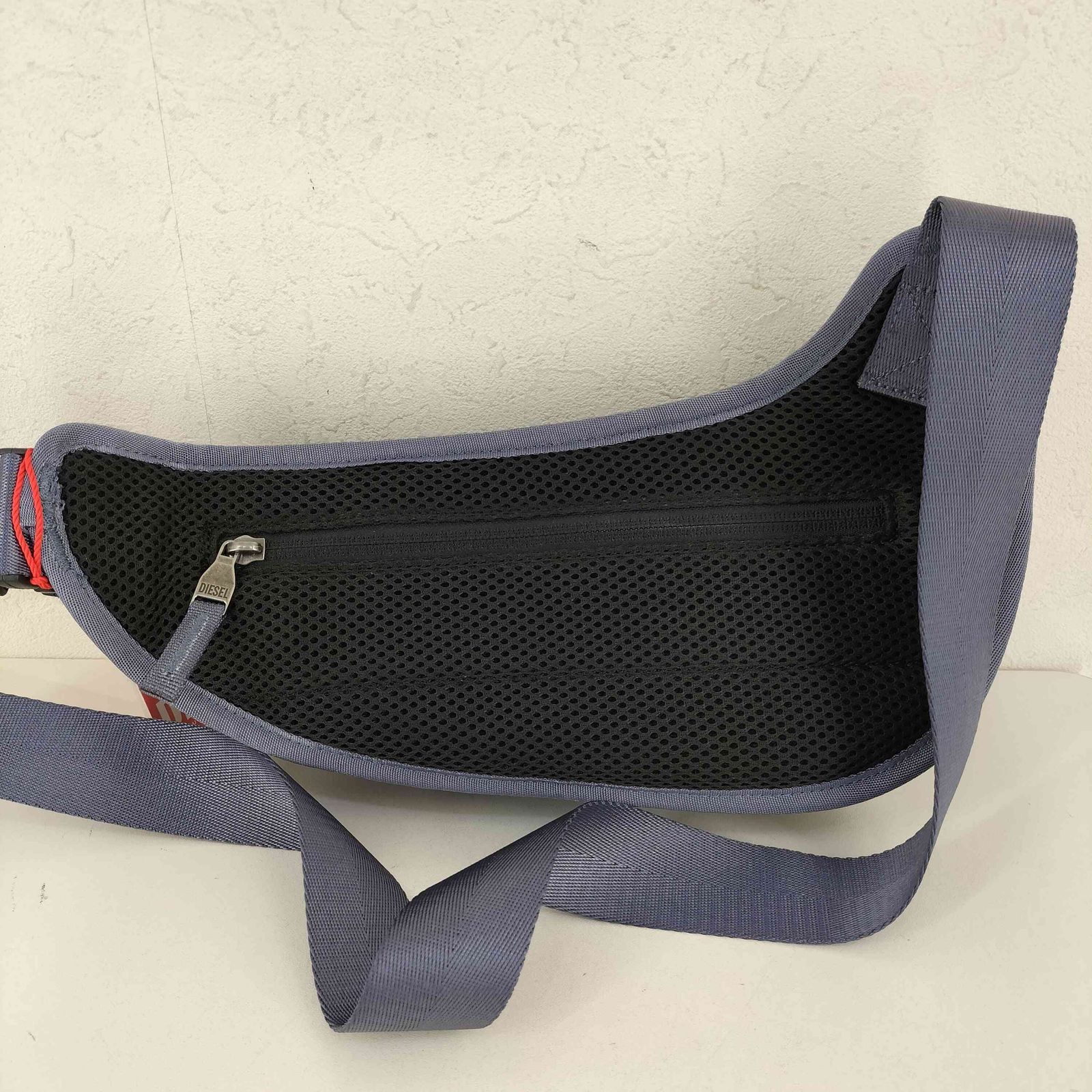 DIESEL ボディバッグ 1DR-POD クロスボディ ディーゼル DIESEL 1DR-POD