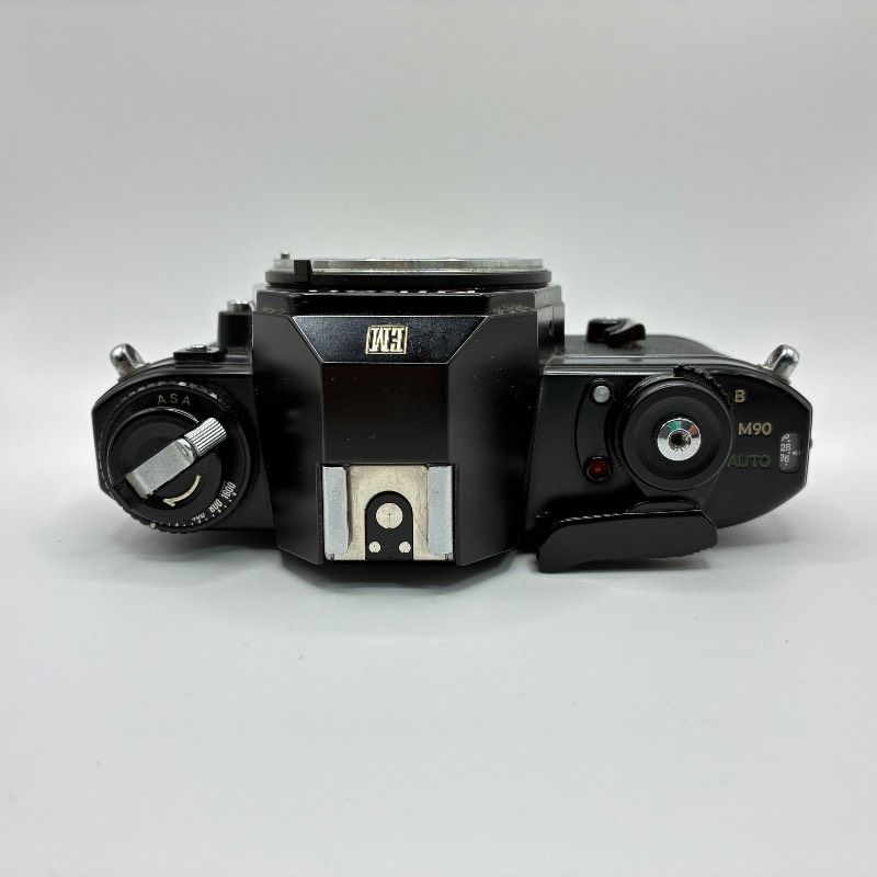 ■ 美品 ■ ニコン　Nikon EM ボディ 　　　#2511573-28J □ 美品 □ ニコン Nikon EM ボディ #2511573-28J