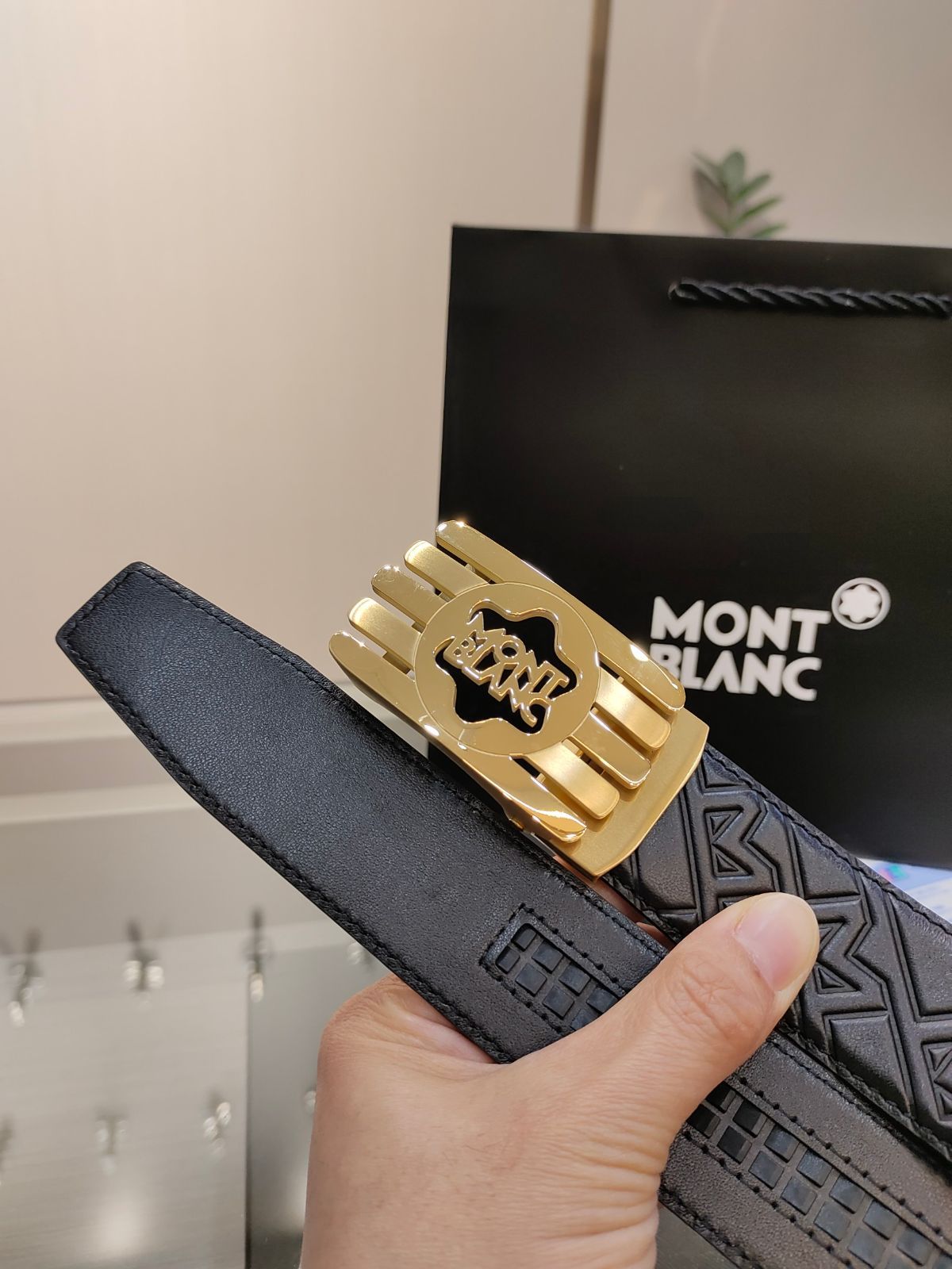 ✨未使用・付属品完備✨　Montblanc ベルト　メンズ　紳士　ロゴ　希少 Amazon | [モンブラン] 紳士用 ベルト 38157 | ベルト 通販