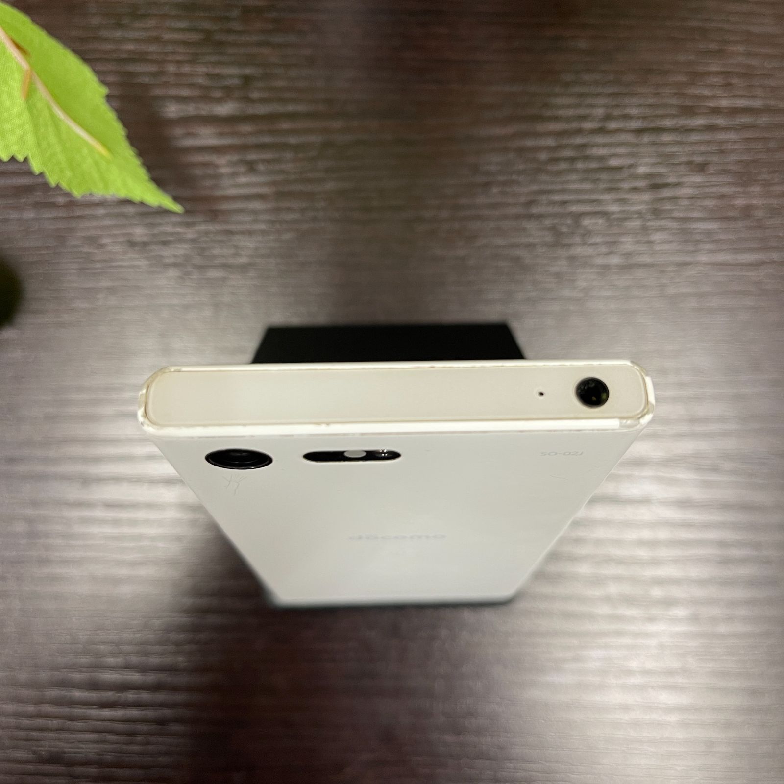 Xperia X Compact 32GB SO-02J 国内SIMフリー 送料無料 Amazon 