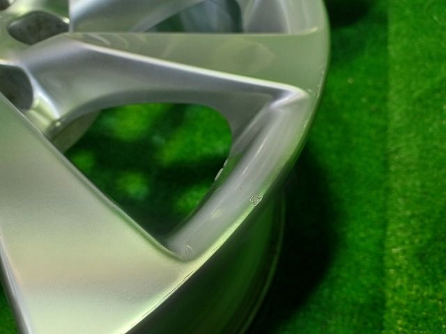 トヨタ TOYOTA 純正 レクサス純正 USF40 LS460 18ｲﾝﾁ 7.5J 5穴 4本 120 32